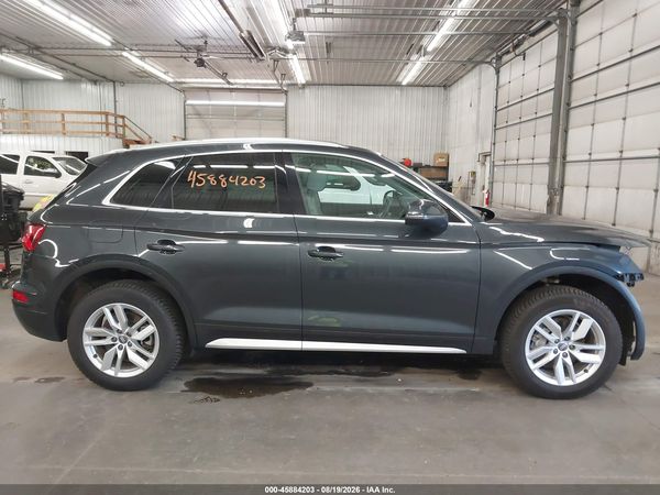 2020 AUDI Q5 quattro Premium