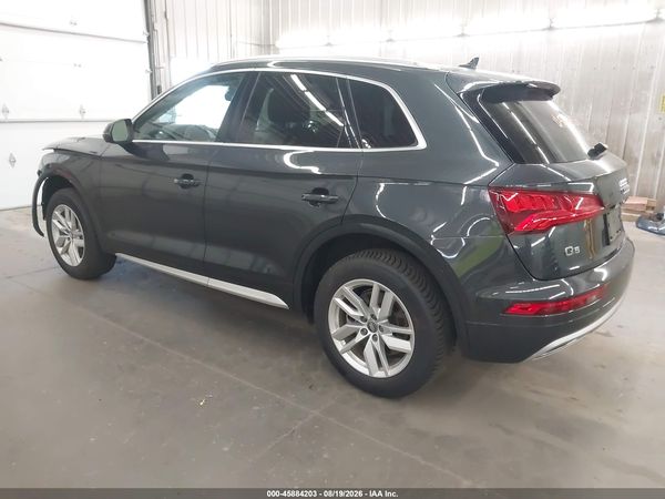 2020 AUDI Q5 quattro Premium