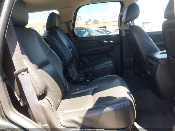 2014 CHEVROLET TAHOE LTZ — I8