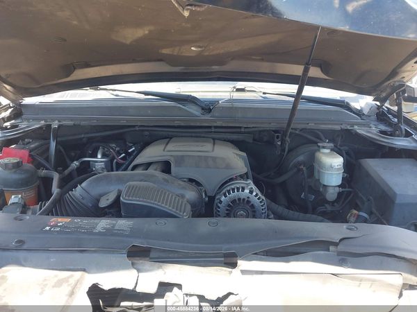 2014 CHEVROLET TAHOE LTZ — I10
