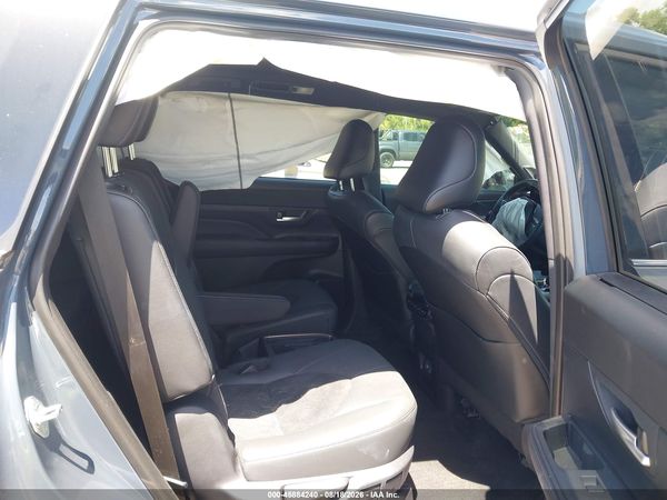 2025 TOYOTA GRAND HIGHLANDER HYBRID LIMITED MAX