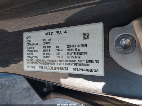 2023 TESLA MODEL 3