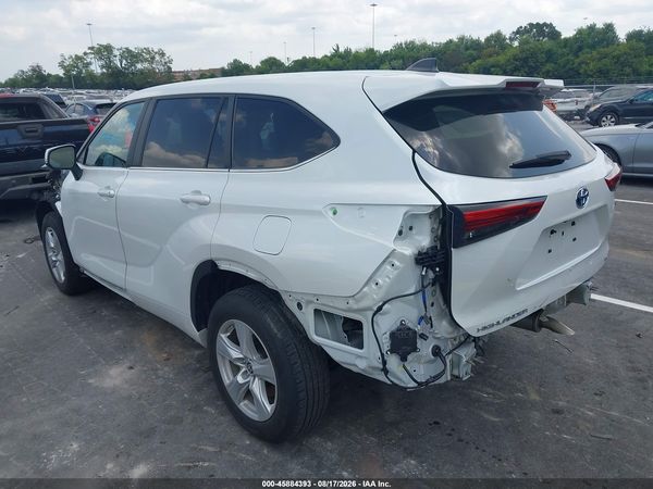 2023 TOYOTA HIGHLANDER HYBRID LE