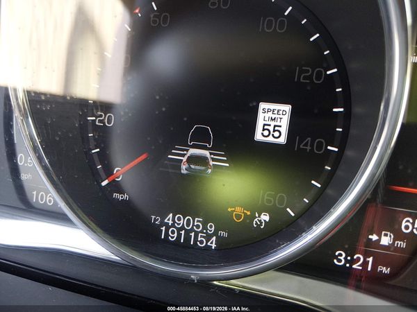 2018 VOLVO V60 T5 DYNAMIC