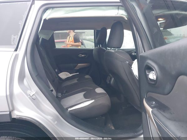 2018 JEEP CHEROKEE LATITUDE 4X4