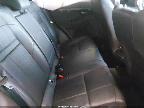 2023 LAND ROVER RANGE ROVER EVOQUE R-DYNAMIC S
