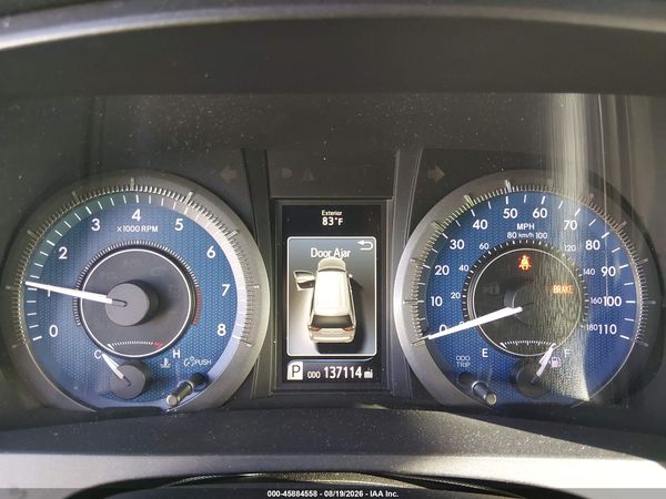 2017 TOYOTA SIENNA XLE 8 PASSENGER — I7