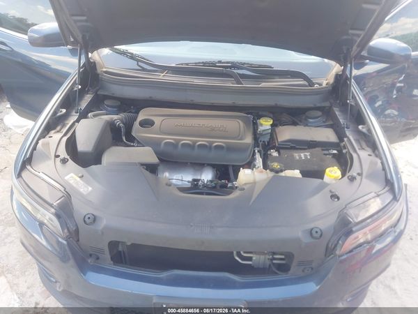 2019 JEEP CHEROKEE LATITUDE FWD