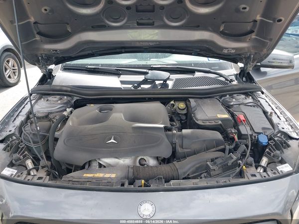 2015 MERCEDES-BENZ GLA 250 4MATIC