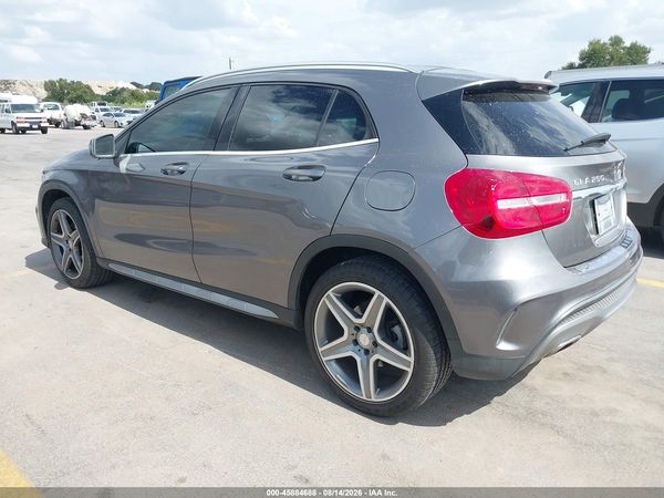 2015 MERCEDES-BENZ GLA 250 4MATIC