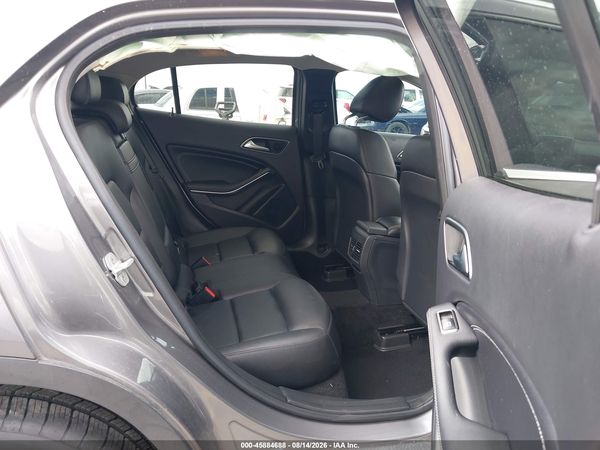 2015 MERCEDES-BENZ GLA 250 4MATIC