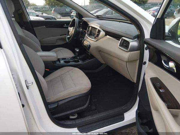 2019 KIA SORENTO 2.4L LX