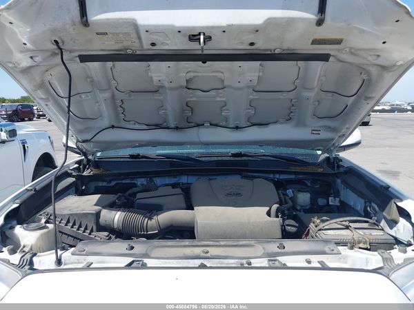 2022 TOYOTA TACOMA SR5 V6