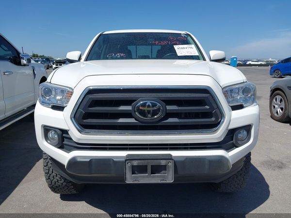 2022 TOYOTA TACOMA SR5 V6