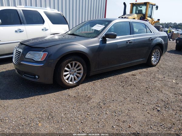 2013 CHRYSLER 300 MOTOWN