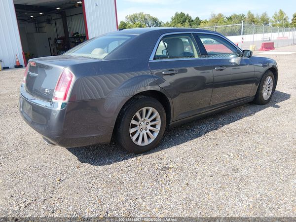 2013 CHRYSLER 300 MOTOWN