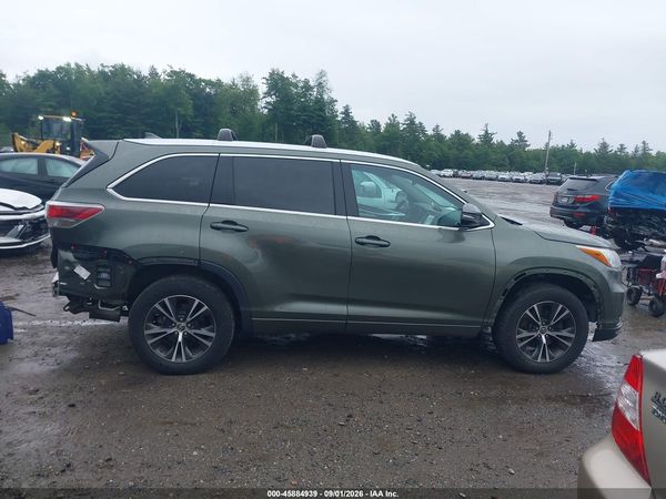 2016 TOYOTA HIGHLANDER XLE V6 — I116