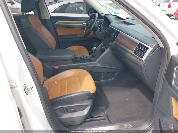 2019 VOLKSWAGEN ATLAS 3.6L V6 SEL PREMIUM — I5