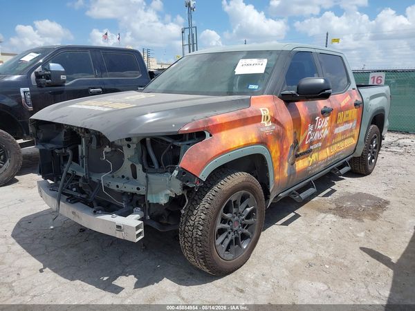 2025 TOYOTA TUNDRA SR5