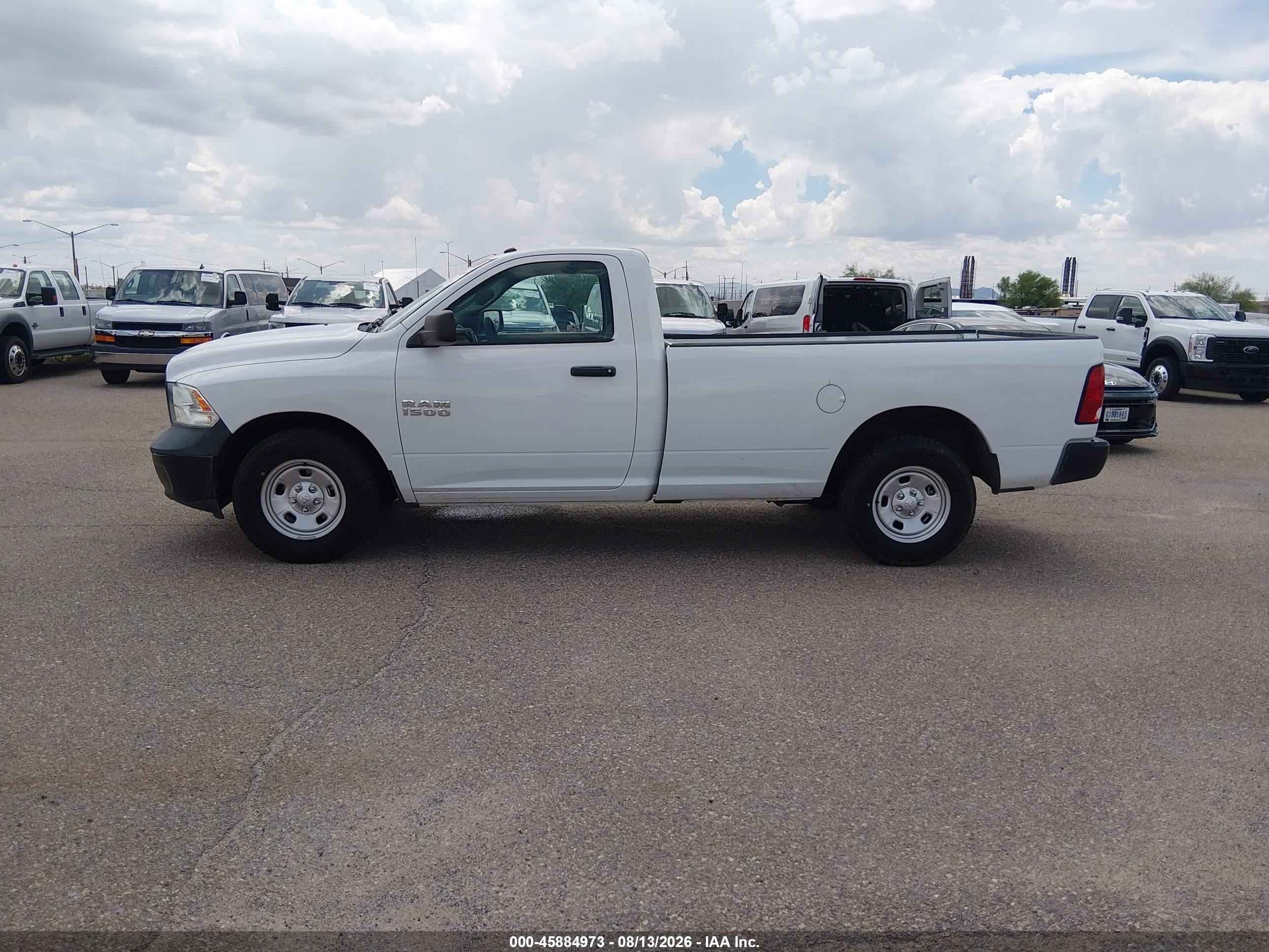 2018 RAM 1500 TRADESMAN  4X2 8' BOX