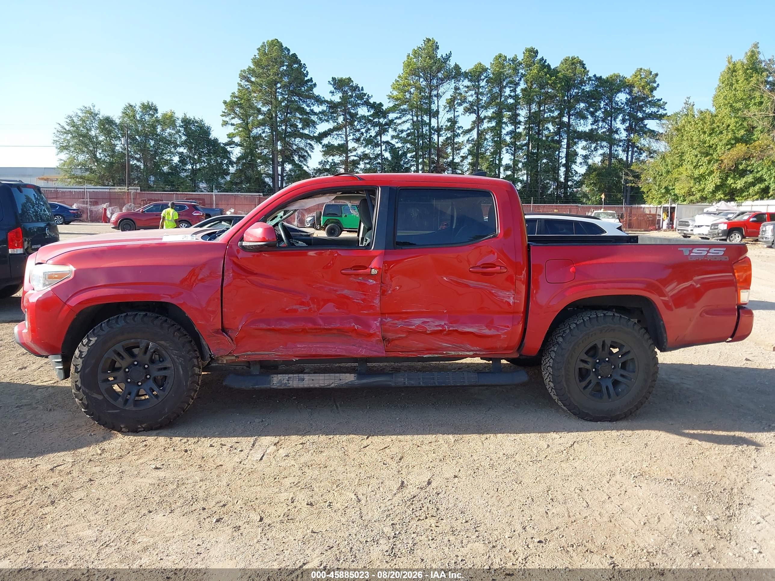 2019 TOYOTA TACOMA SR V6