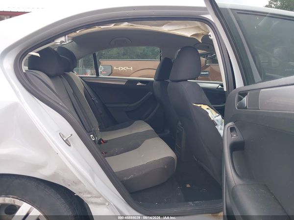 2017 VOLKSWAGEN JETTA 1.4T S — I8