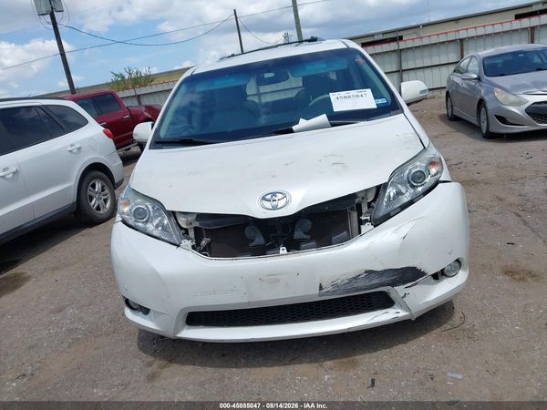 2014 TOYOTA SIENNA LIMITED V6 7 PASSENGER — I115