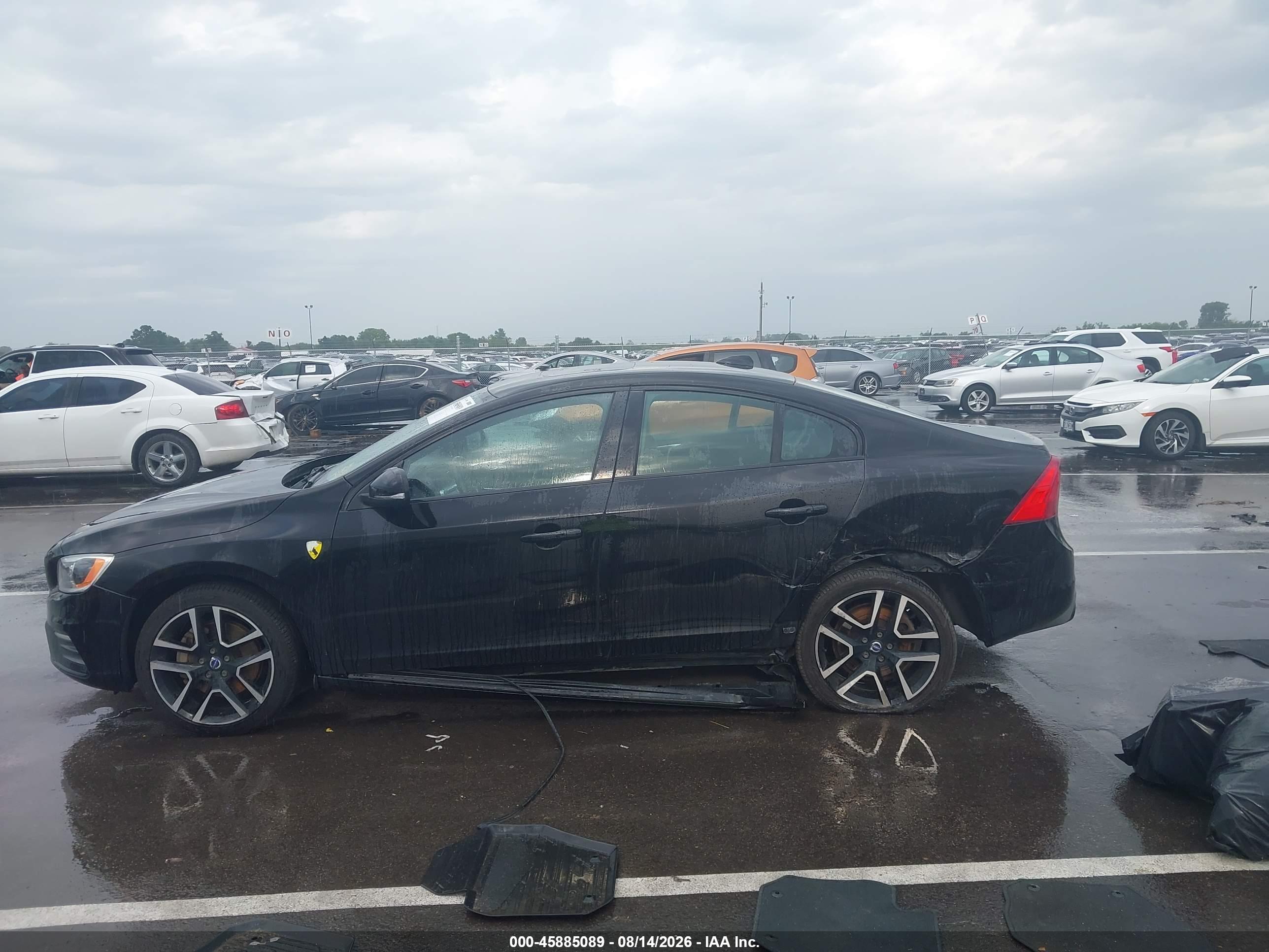 2017 VOLVO S60 T5 DYNAMIC