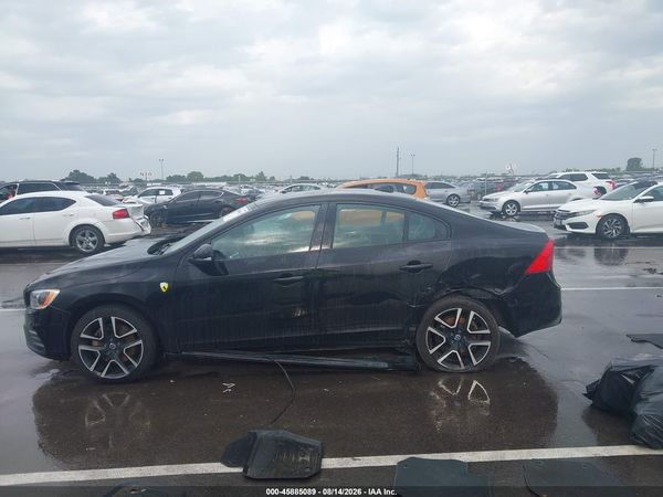 2017 VOLVO S60 T5 DYNAMIC