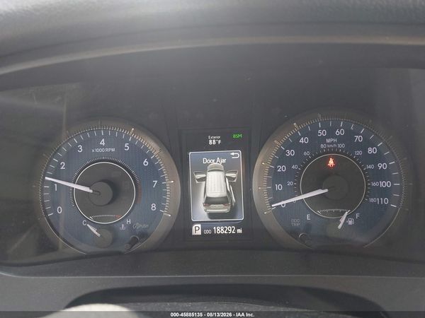 2018 TOYOTA SIENNA XLE 8 PASSENGER