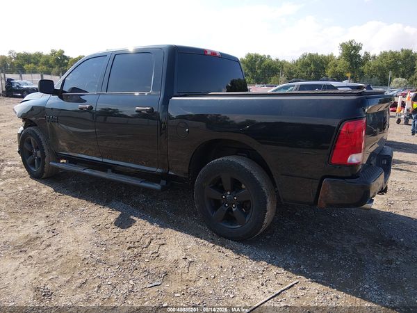 2017 RAM 1500 EXPRESS  4X4 5'7 BOX
