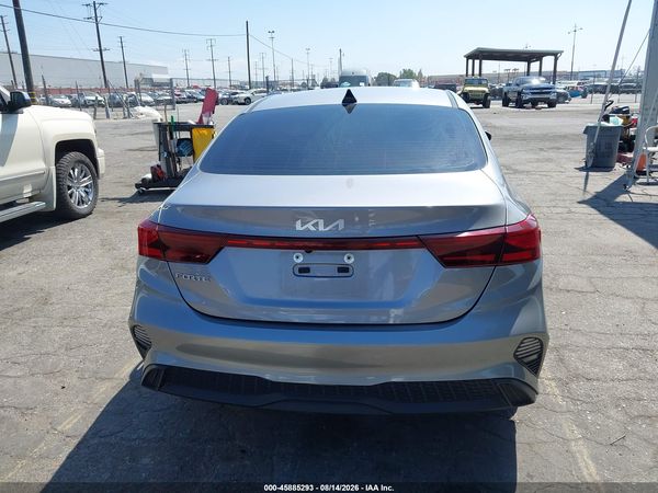 2023 KIA FORTE LXS