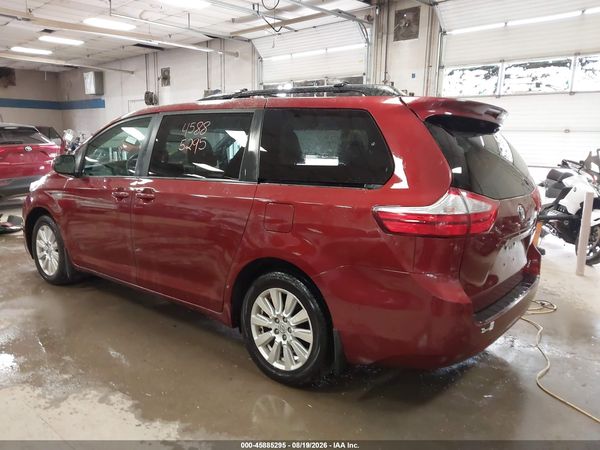 2017 TOYOTA SIENNA LE 7 PASSENGER — I3