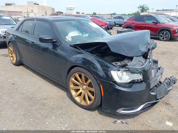 2015 CHRYSLER 300 LIMITED — I1