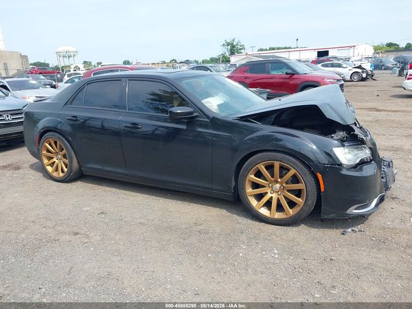 2015 CHRYSLER 300 LIMITED — I116