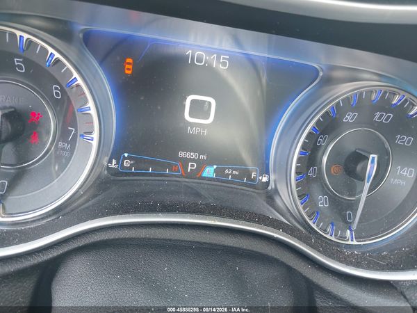 2015 CHRYSLER 300 LIMITED — I118