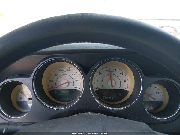 2012 DODGE CHALLENGER SXT — I7