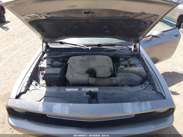 2012 DODGE CHALLENGER SXT — I10