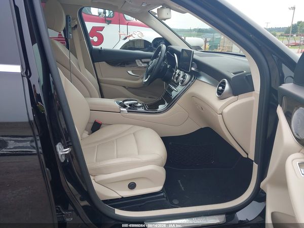 2018 MERCEDES-BENZ GLC 300 4MATIC