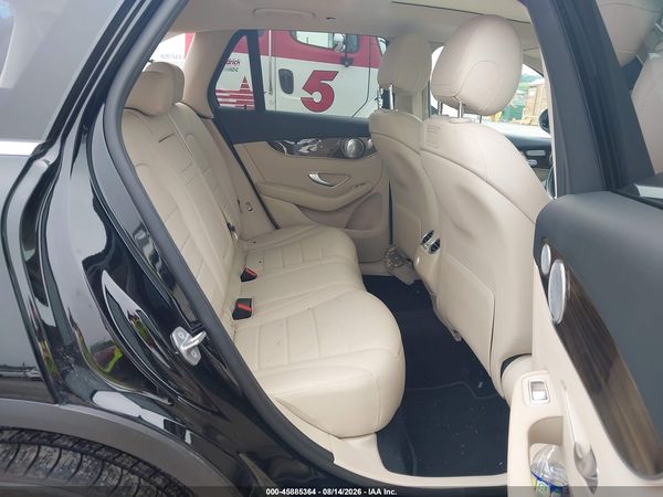 2018 MERCEDES-BENZ GLC 300 4MATIC