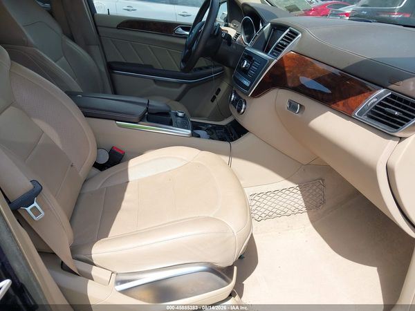 2015 MERCEDES-BENZ GL 550 4MATIC
