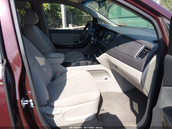 2016 KIA SEDONA LX
