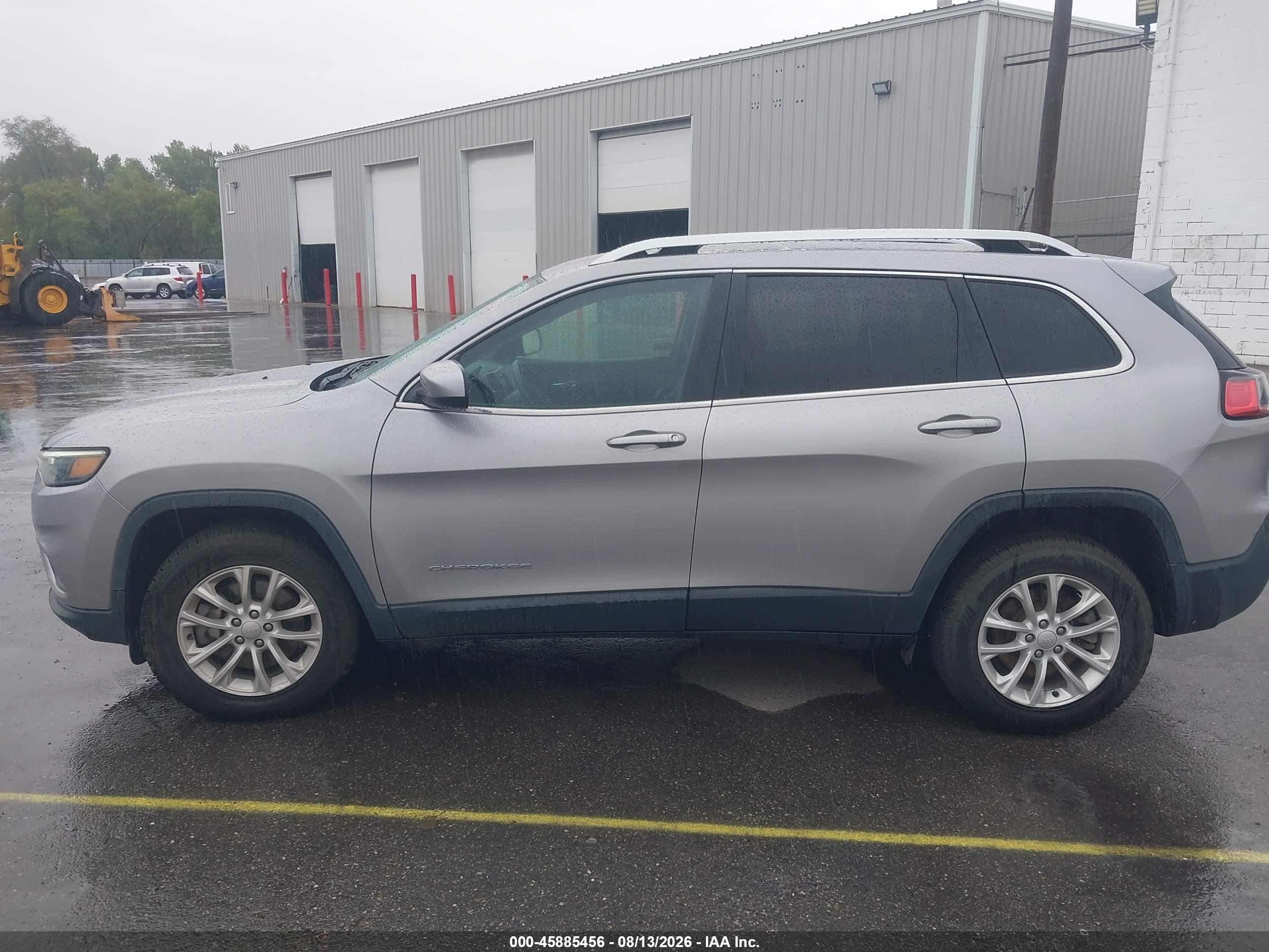 2019 JEEP CHEROKEE LATITUDE 4X4