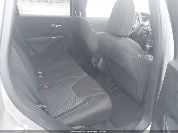 2019 JEEP CHEROKEE LATITUDE 4X4
