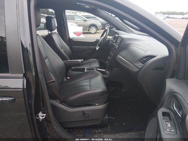 2015 DODGE GRAND CARAVAN R/T — I5