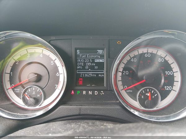 2015 DODGE GRAND CARAVAN R/T — I7