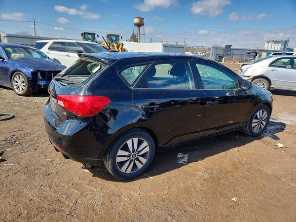 2013 KIA FORTE5
