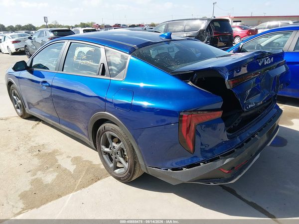 2026 KIA K4 LXS