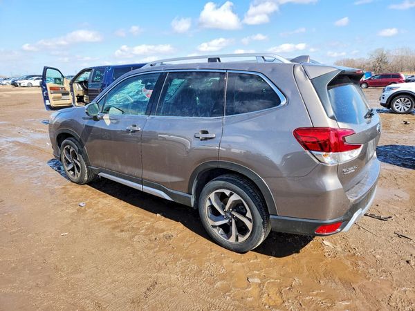 2023 SUBARU FORESTER