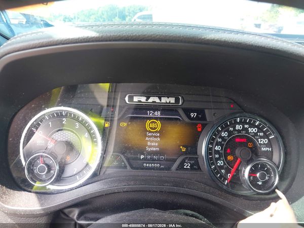 2024 RAM 1500 LARAMIE  4X4 5'7 BOX
